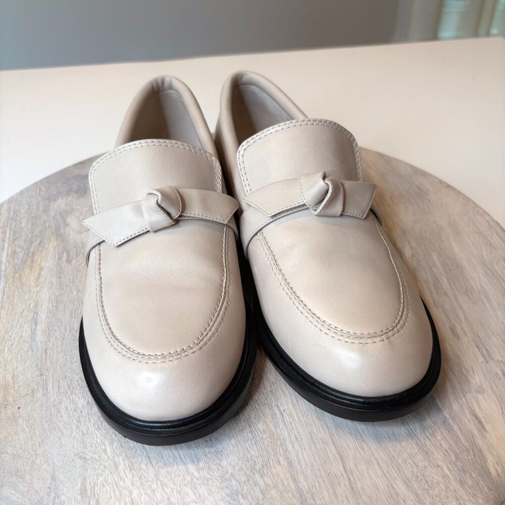 Alexandre Birman Clarita Leather Loafers Bow Detail Cream Flats EU 38 US 7.5